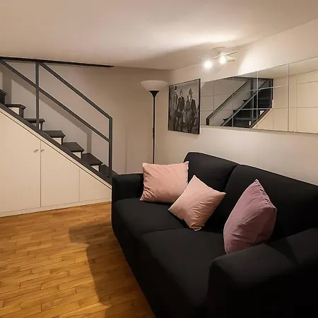 Apartment Amedeo Metro Loft Centro Naples