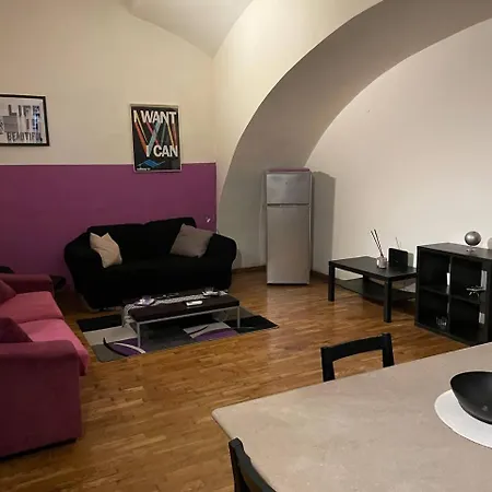 Amedeo Metro Loft Centro * 那不勒斯