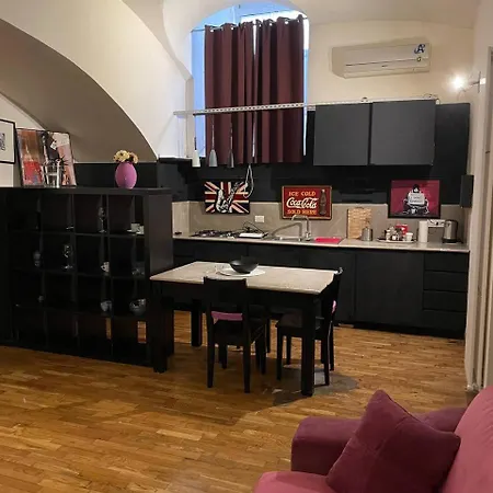 Amedeo Metro Loft Centro